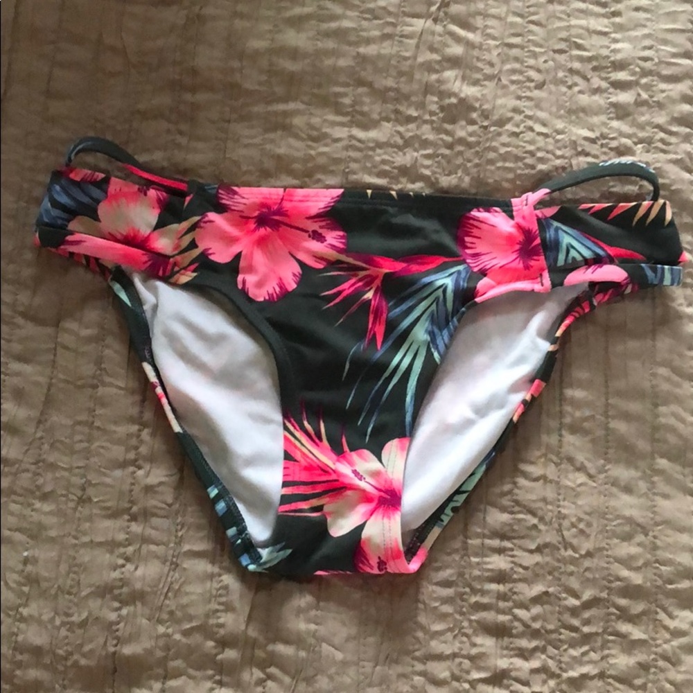 Victoria secrets pink bikini bottoms size small